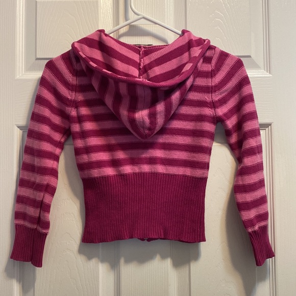 Guess Hooded Sweater - Picture 4 of 4